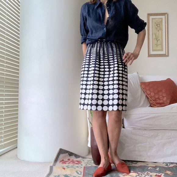 J. Crew Dresses & Skirts - J. Crew skirt. Size 00